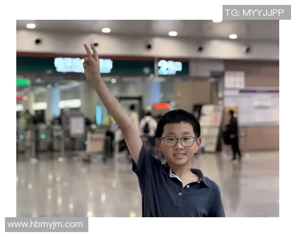 班花意外邂逅足球明星爱情故事揭示青春梦想与追逐的交织 班花意外邂逅足球明星爱情故事揭示青春梦想与追逐的交织