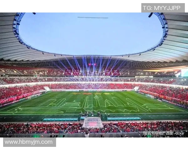 西安足球队近期状态引发热议球迷与专家各执己见分析争论 西安足球队近期状态引发热议球迷与专家各执己见分析争论