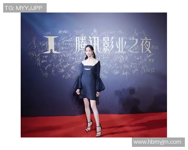 足球明星妻子魅力大比拼精美图片展现她们的风采与时尚